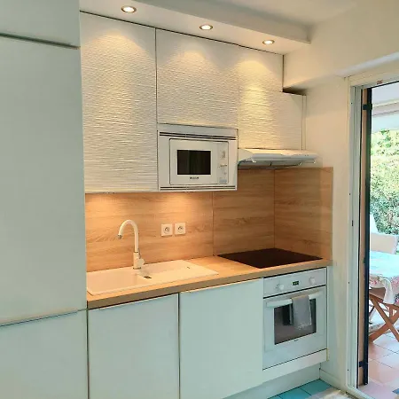 La Salis 3 Chambres, Jardin - 3 Bedrooms * אנטיב